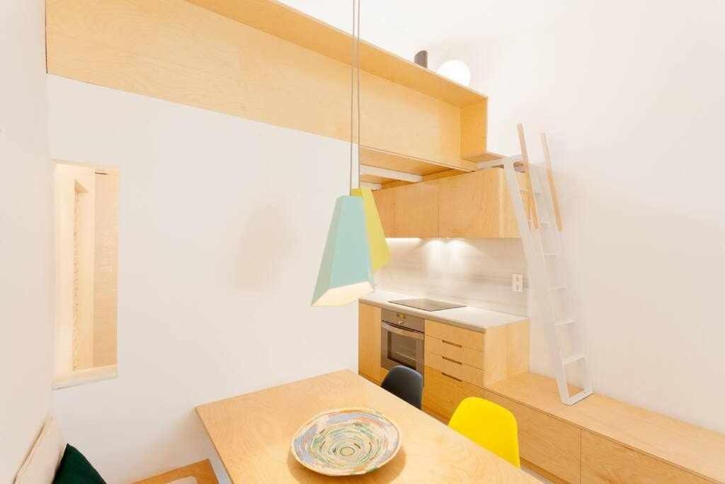 Apartamento Forca Cerca De La Catedral Girona Luaran gambar